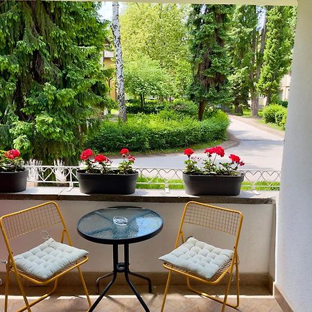 Anet Apartman Visoko Zewnętrze zdjęcie