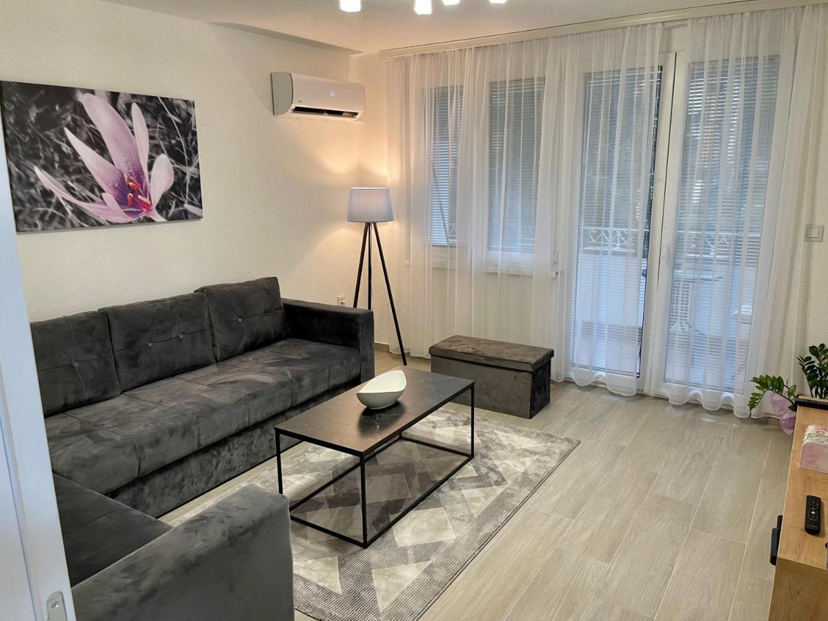 Anet Apartman Visoko Zewnętrze zdjęcie